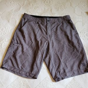 Hybrid Collection Shorts size 34